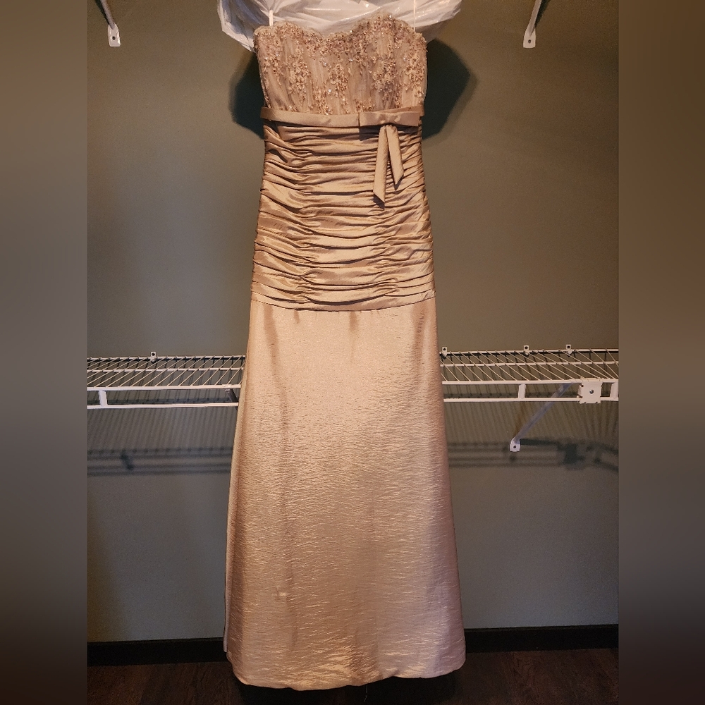Camille La Vie Strapless Pink Dress